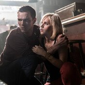 collide-felicity-jones-nicolas-hoult-top-for-pc.jpg